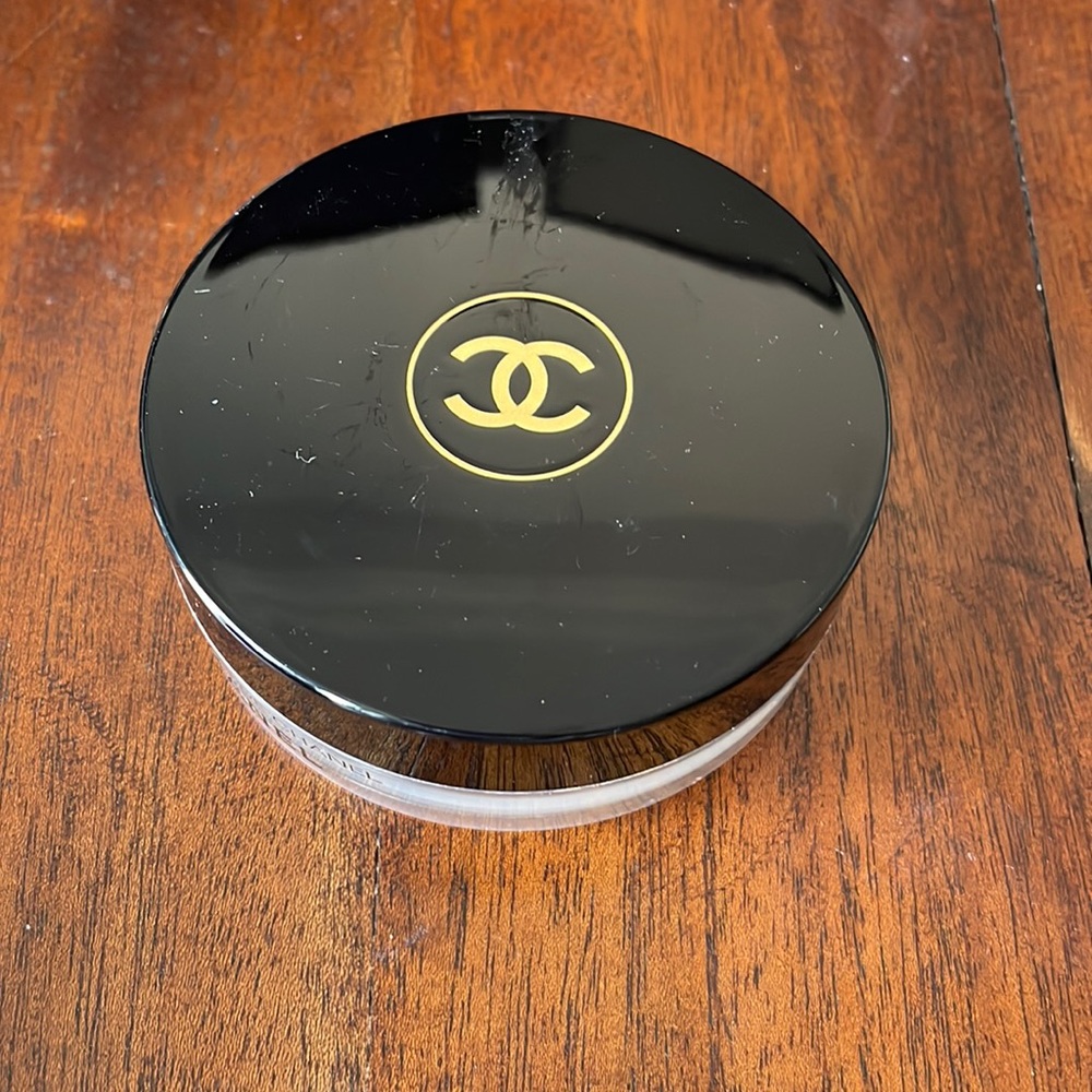 Chanel Les Beiges